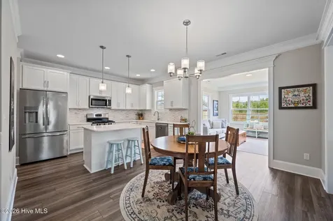 37 Lyford Cay Court Hampstead NC 28443