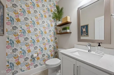 37 Lyford Cay Court Hampstead NC 28443