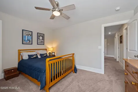 37 Lyford Cay Court Hampstead NC 28443