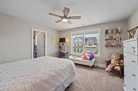 37 Lyford Cay Court Hampstead NC 28443
