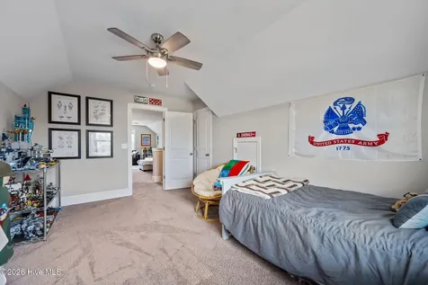 37 Lyford Cay Court Hampstead NC 28443