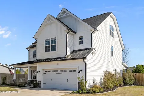 37 Lyford Cay Court Hampstead NC 28443