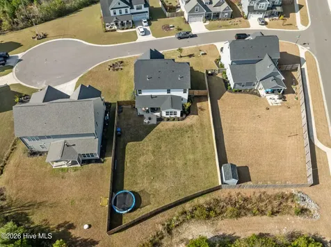 37 Lyford Cay Court Hampstead NC 28443