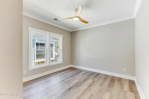 230 NE 38th Street Oak Island NC 28465