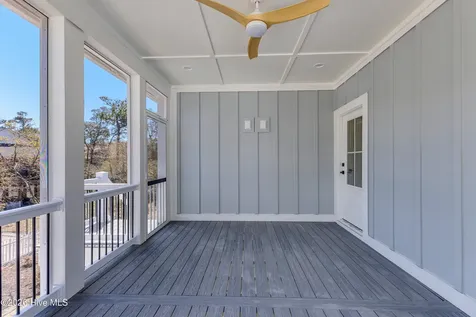 230 NE 38th Street Oak Island NC 28465