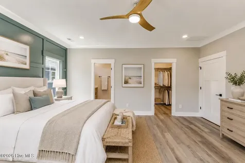 230 NE 38th Street Oak Island NC 28465