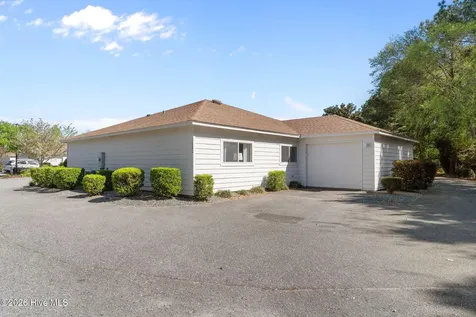 1033 Summerlin Falls Court Wilmington NC 28412