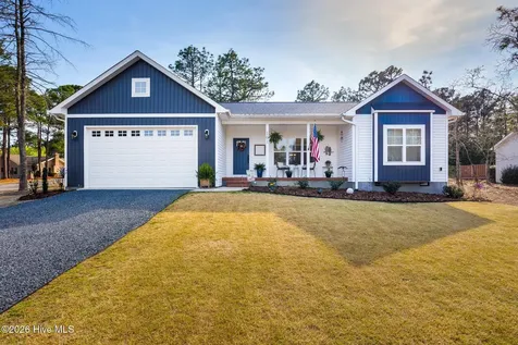 101 Seminole Court West End NC 27376