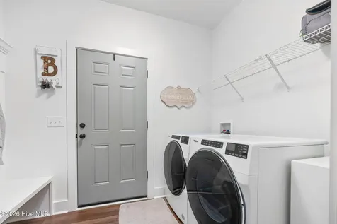 101 Seminole Court West End NC 27376
