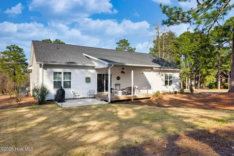 101 Seminole Court West End NC 27376