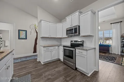 2727 Luna Lane Winterville NC 28590