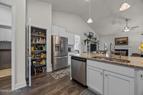 2727 Luna Lane Winterville NC 28590