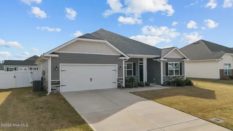 2727 Luna Lane Winterville NC 28590
