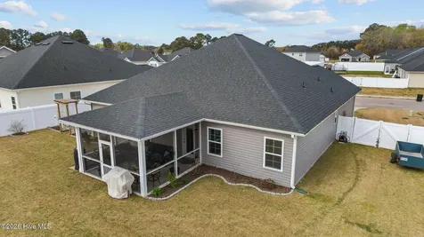 2727 Luna Lane Winterville NC 28590