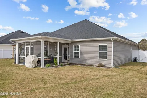 2727 Luna Lane Winterville NC 28590