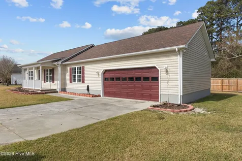 106 Goldie Lane Beulaville NC 28518