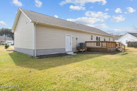 106 Goldie Lane Beulaville NC 28518
