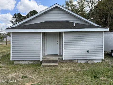 515 Mcinnis Street Pembroke NC 28372