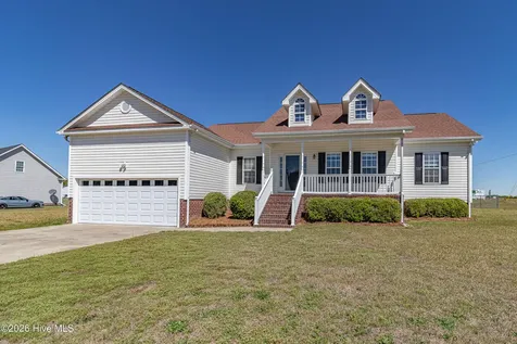 100 Autumn Ridge Drive Pikeville NC 27863