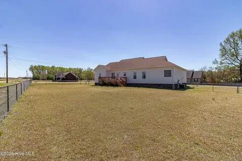 100 Autumn Ridge Drive Pikeville NC 27863