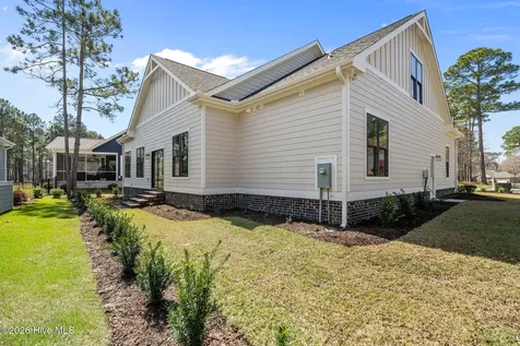 391 Blossom Tree Lane SE Bolivia NC 28422