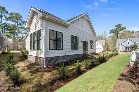 391 Blossom Tree Lane SE Bolivia NC 28422