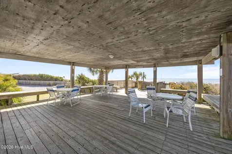 9100 Reed Drive Emerald Isle NC 28594