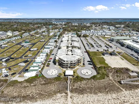9100 Reed Drive Emerald Isle NC 28594