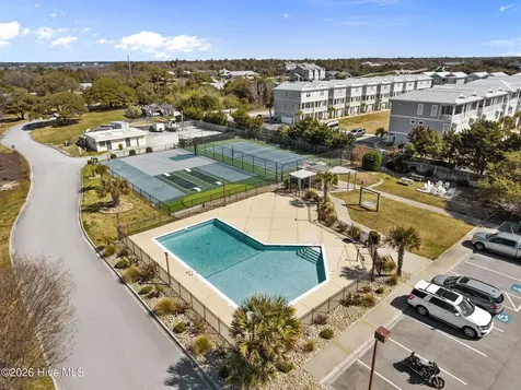 9100 Reed Drive Emerald Isle NC 28594