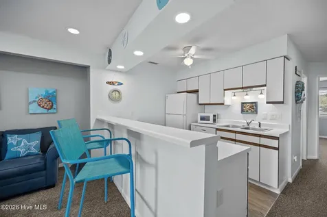 9100 Reed Drive Emerald Isle NC 28594