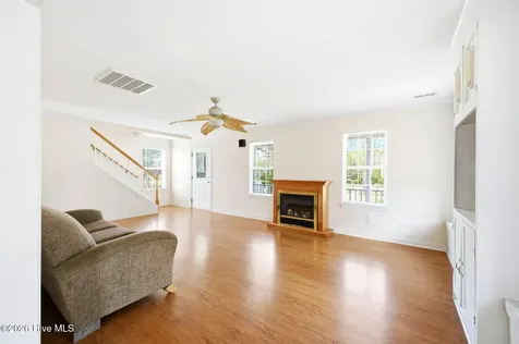 141 Crystal Road Southport NC 28461