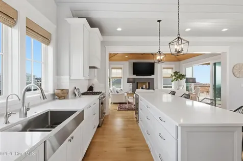25 Sandspur Trail Bald Head Island NC 28461