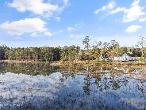 1325 Marsh Line Court SW Shallotte NC 28470