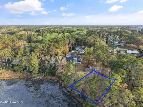 1325 Marsh Line Court SW Shallotte NC 28470