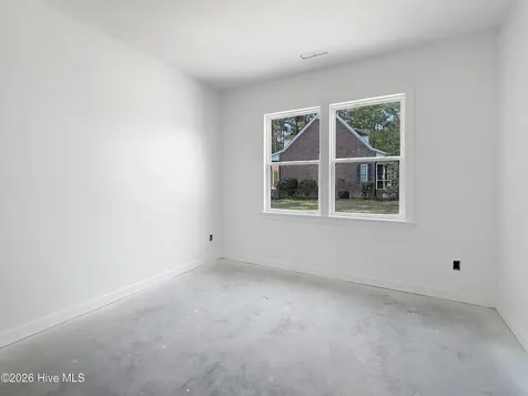 917 Maggie Lane Elizabeth City NC 27909