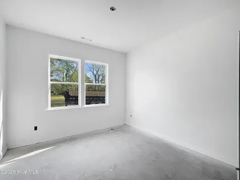 917 Maggie Lane Elizabeth City NC 27909