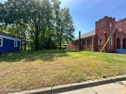 915 E Holly Street Rocky Mount NC 27801