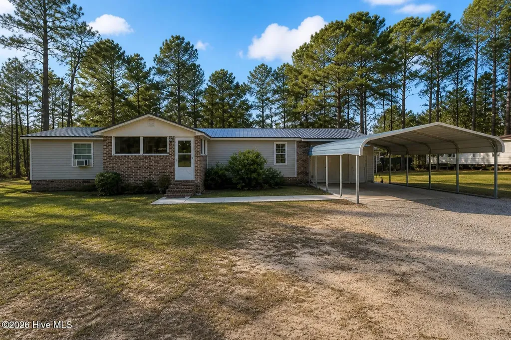 8801 Johns Mill Road Maxton NC 28364