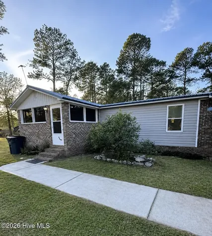 8801 Johns Mill Road Maxton NC 28364