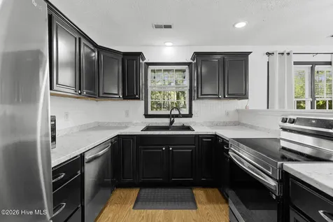 429 Kenwood Drive Jacksonville NC 28540
