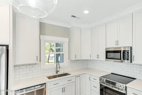 125 NW 19th Street Oak Island NC 28465
