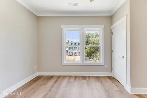 125 NW 19th Street Oak Island NC 28465