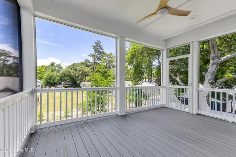 125 NW 19th Street Oak Island NC 28465