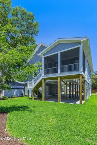 125 NW 19th Street Oak Island NC 28465