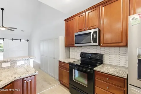 4002 Norseman Loop Southport NC 28461