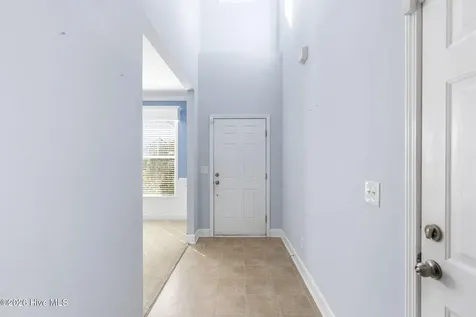 4002 Norseman Loop Southport NC 28461