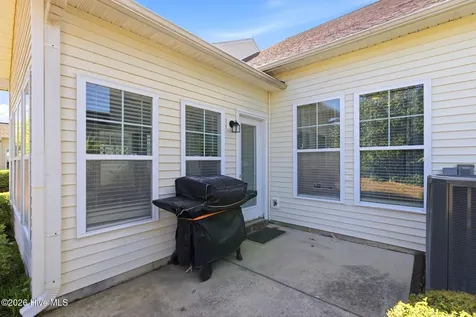 4002 Norseman Loop Southport NC 28461