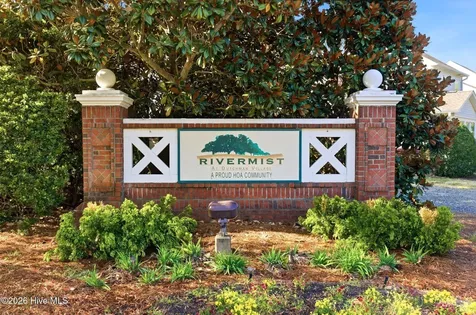 4002 Norseman Loop Southport NC 28461