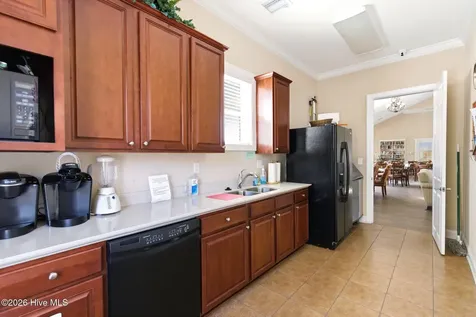 4002 Norseman Loop Southport NC 28461