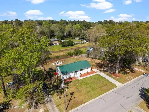209 Puller Drive Jacksonville NC 28540